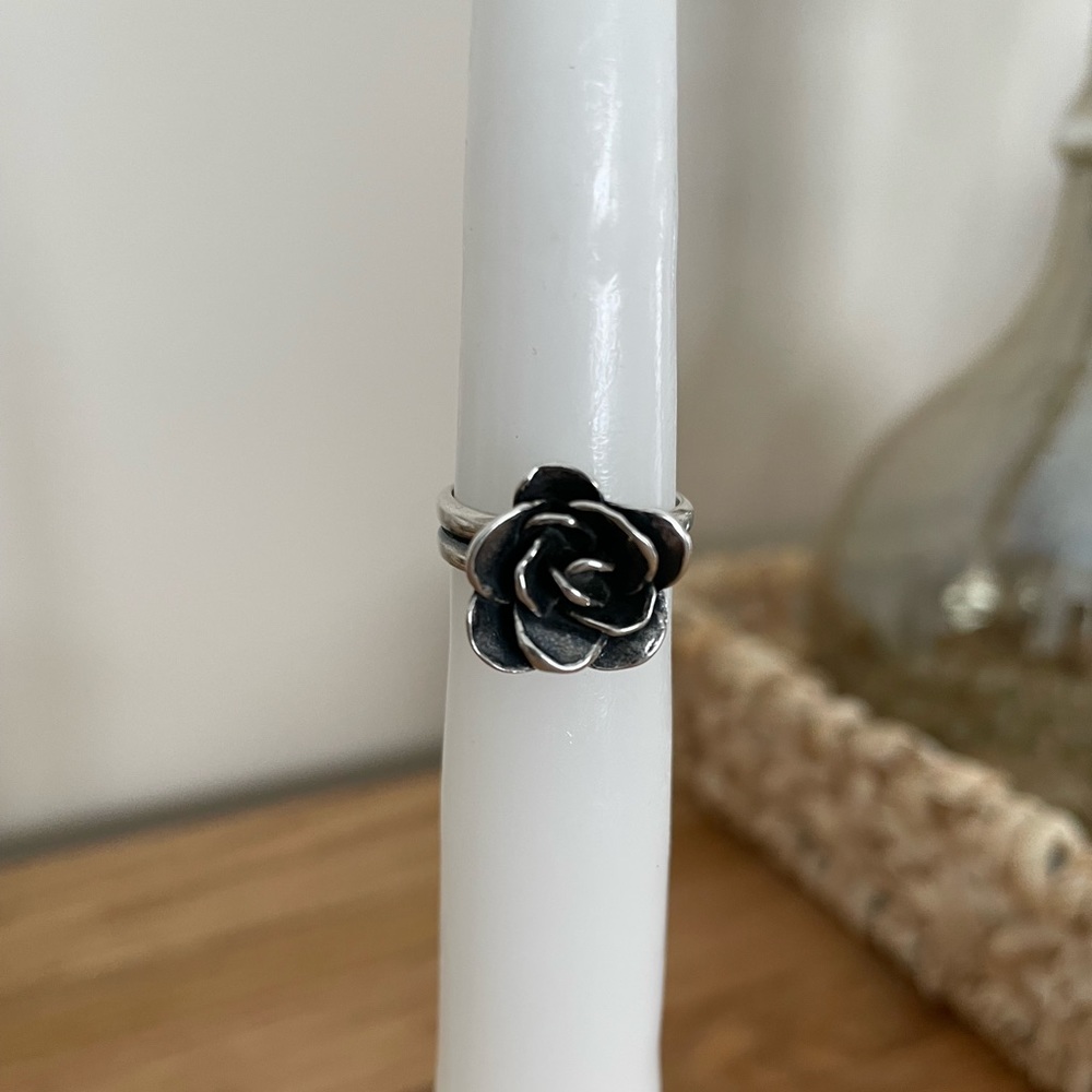 Silpada Rose Ring